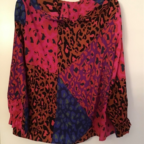 LIKE NEW!! JOH APPAREL Wanice Cascade Ruffle Printed Charmeuse Top/Size Medium - Picture 2 of 10